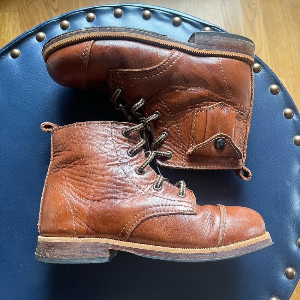 Mikoleon Kid Boots